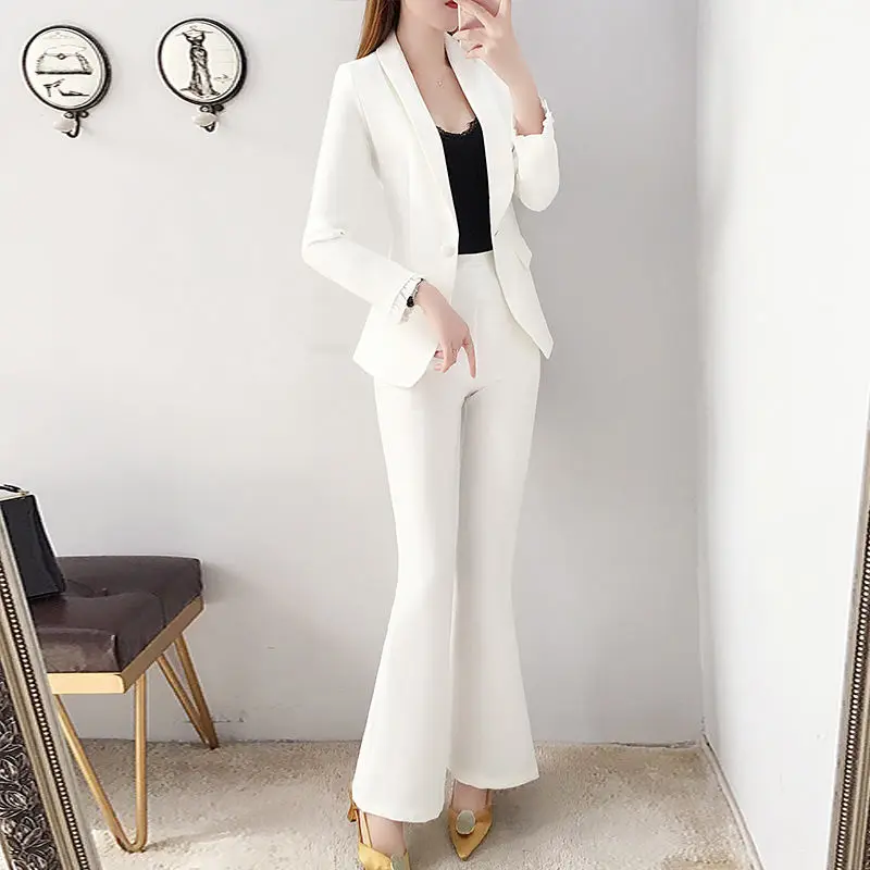 Blazer and White Trouser Suit  - Women Formal Wear White Shirt recension och pris