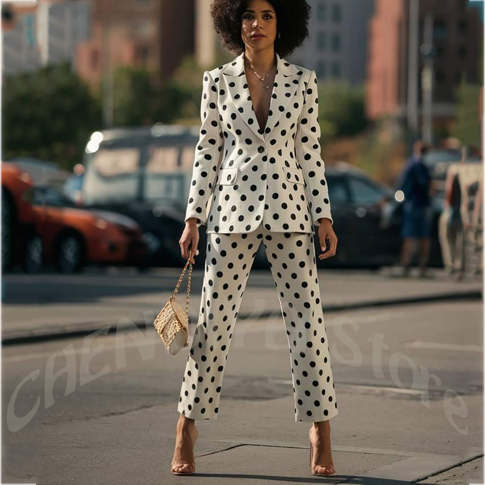 White Polka Dot Women's Suit 2 - Women Formal Wear White Shirt recension och pris