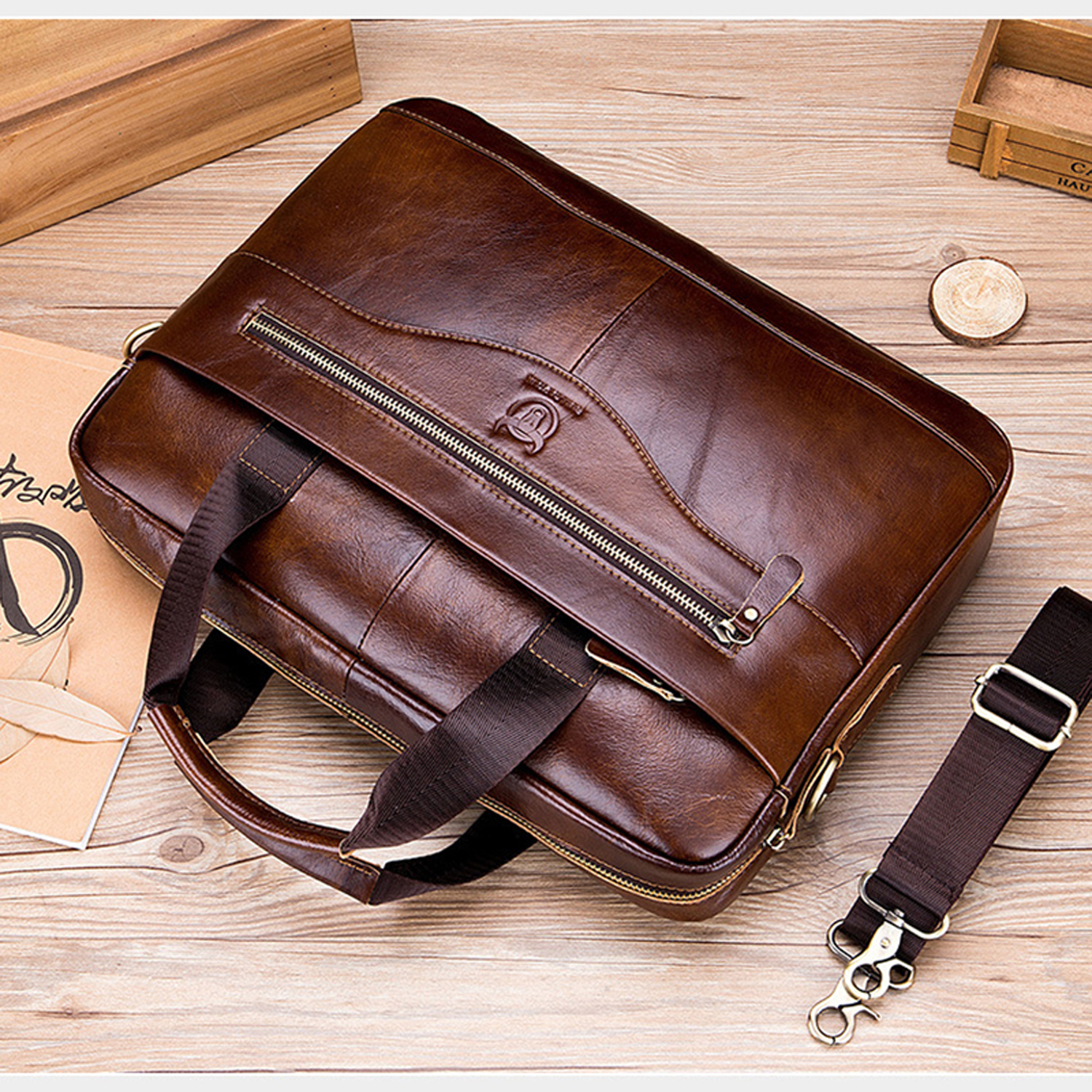 Retro Genuine Leather Fashion  - Structured Handbag Work recension och pris